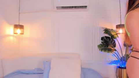 N A T A L I A online show from February 27, 2026, 8:09 pm