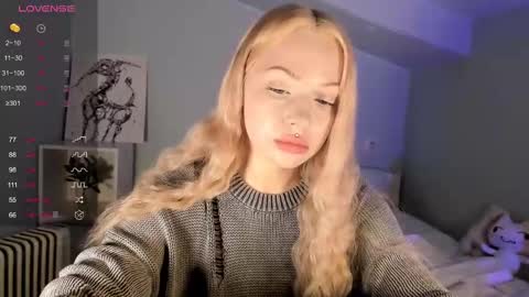 Mary online show from February 12, 2025, 11:30 pm