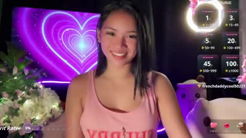 Snapshot of nicolecellini chatting on May 4, 2026, 5:31 pm NICOLE online show from May 4, 2026, 5:31 pm