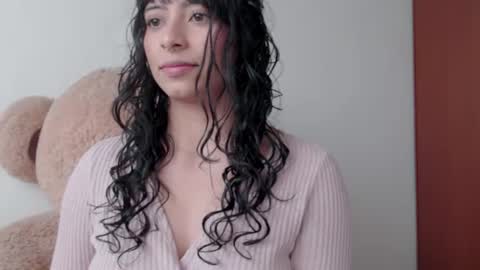 Snapshot of nicolehaze222 chatting on July 28, 2026, 5:34 pm Nicole online show from July 28, 2026, 5:34 pm