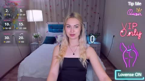 Snapshot of nicolestunning chatting on June 2, 2026, 5:53 am NicoleStunning online show from June 2, 2026, 5:53 am