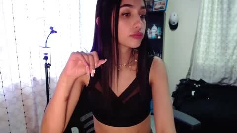 Snapshot of nicoletta_c66 chatting on November 13, 2025, 9:14 pm Nicole online show from November 13, 2025, 9:14 pm