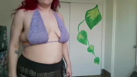 nicoliobby online show from February 10, 2026, 11:53 pm