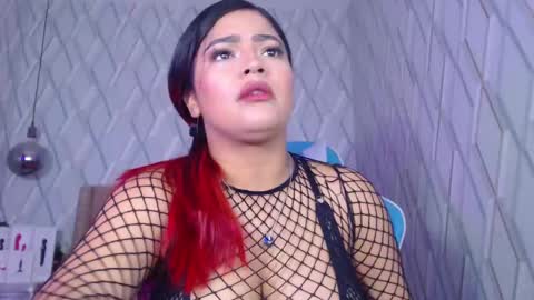 Nicolle Miley online show from February 11, 2025, 2:03 am