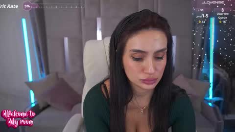 Snapshot of nicolnightt chatting on November 12, 2025, 6:14 am Nicole online show from November 12, 2025, 6:14 am