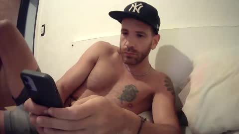 Snapshot of nicolove4272 chatting on April 9, 2026, 5:40 am nicolove4272 online show from April 9, 2026, 5:40 am