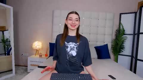 NicolRos online show from March 8, 2025, 9:50 am