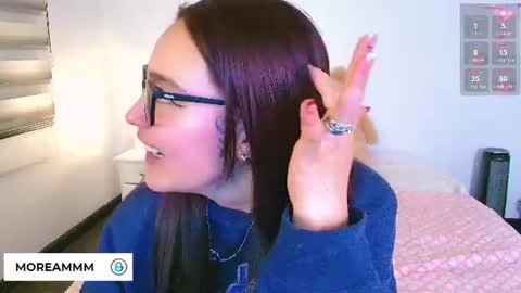 Snapshot of nicolthompsonn chatting on July 12, 2026, 12:12 am Nicol online show from July 12, 2026, 12:12 am