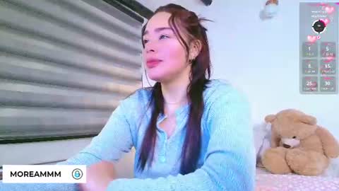 Snapshot of nicolthompsonn chatting on July 13, 2026, 12:35 am Nicol online show from July 13, 2026, 12:35 am