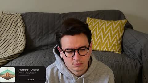 Snapshot of nigelhart chatting on December 31, 2024, 2:36 pm Nigel Hart online show from December 31, 2024, 2:36 pm