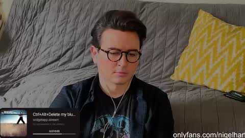 Snapshot of nigelhart chatting on January 6, 2025, 6:31 pm Nigel Hart online show from January 6, 2025, 6:31 pm