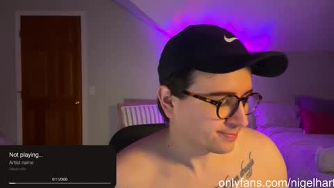 Snapshot of nigelhart chatting on January 25, 2025, 2:04 am Nigel Hart online show from January 25, 2025, 2:04 am