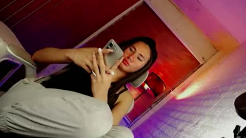 Snapshot of night_crystal1111 chatting on April 14, 2026, 6:36 pm night_crystal1111 online show from April 14, 2026, 6:36 pm