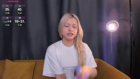 Hannah help me get 50 thumbs up online show from July 28, 2026, 5:03 am