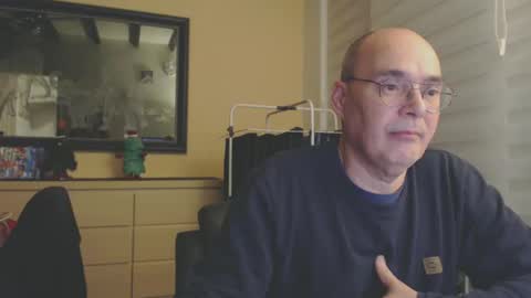 Snapshot of nightkeeper63 chatting on December 31, 2024, 12:00 am nightkeeper63 online show from December 31, 2024, 12:00 am