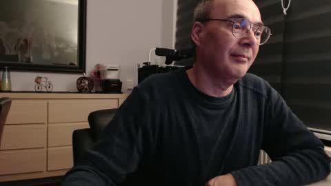 Snapshot of nightkeeper63 chatting on October 17, 2025, 11:29 pm nightkeeper63 online show from October 17, 2025, 11:29 pm