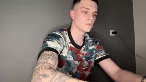 Max online show from December 19, 2025, 7:10 pm