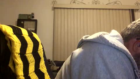 nightmoves1970 online show from March 1, 2025, 1:32 am