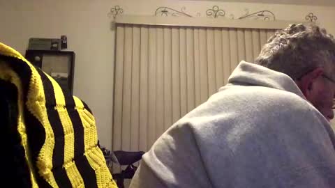 nightmoves1970 online show from March 3, 2025, 12:15 am