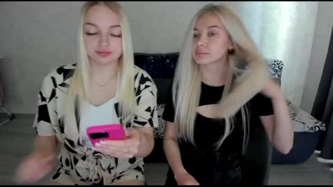 nigo_nika online show from May 9, 2026, 9:47 am