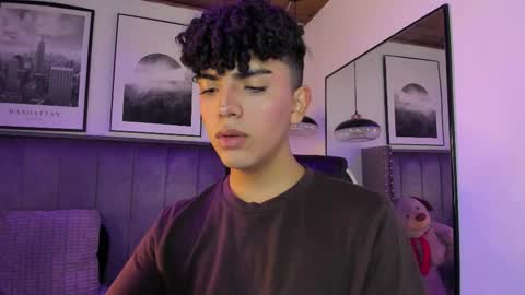 niick_twink online show from October 16, 2025, 8:21 pm