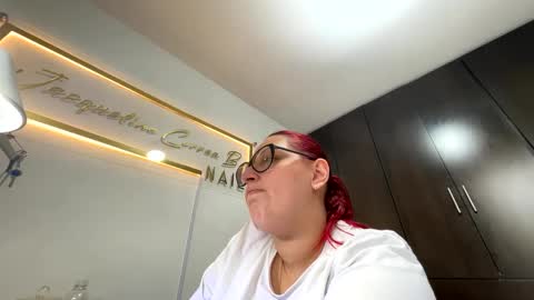 Snapshot of niickyjones chatting on September 9, 2025, 6:18 pm Anni online show from September 9, 2025, 6:18 pm