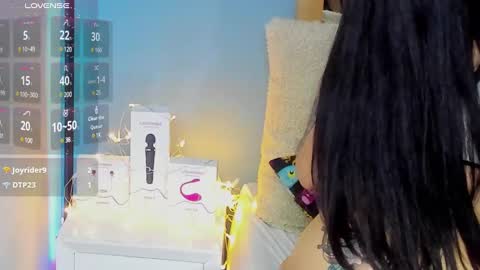 NINAINK online show from February 6, 2025, 2:37 pm