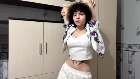 Snapshot of nikatyan chatting on May 21, 2026, 5:20 pm Hello there im Nika Im new here Lets have fun online show from May 21, 2026, 5:20 pm