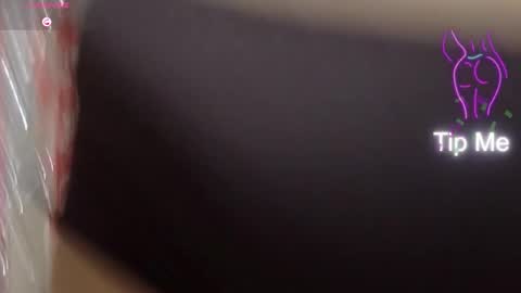 Snapshot of nike_aj chatting on December 2, 2025, 5:02 am Nike online show from December 2, 2025, 5:02 am