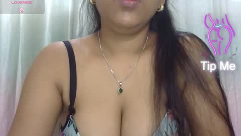 Snapshot of nike_aj chatting on December 4, 2025, 5:50 am Nike online show from December 4, 2025, 5:50 am