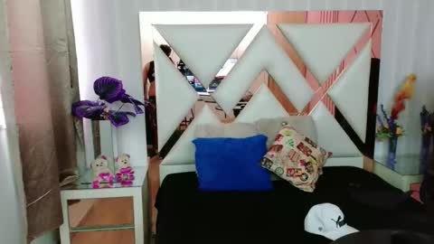 Nikievanz online show from March 22, 2026, 3:04 pm