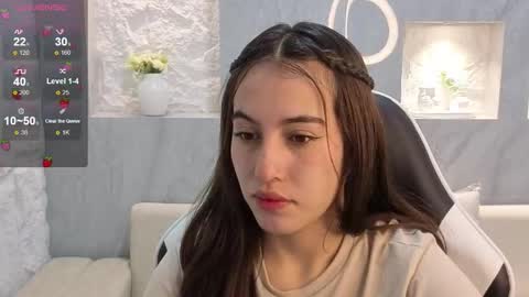 Online 2200 to 600 online show from November 23, 2025, 1:00 pm