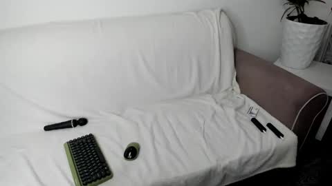 Veronika online show from December 16, 2024, 6:27 pm