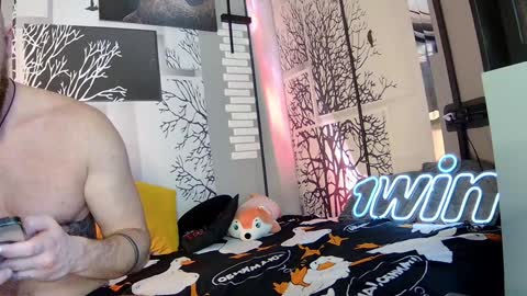 nikki7377 online show from December 20, 2024, 9:11 am