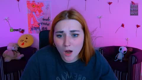 nikki_kiss_ online show from May 18, 2026, 8:31 am