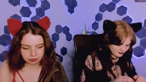 nikki_kiss_ online show from May 29, 2026, 9:18 am