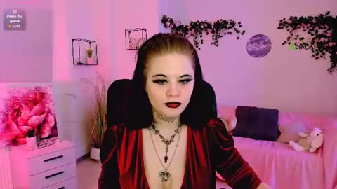 nikki_kiss_ online show from July 8, 2026, 8:41 am