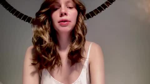 Nikki online show from February 2, 2025, 10:13 am