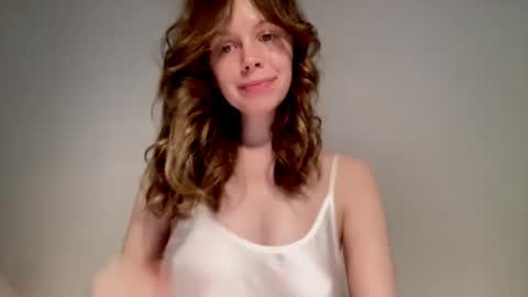 Nikki online show from March 8, 2025, 1:14 pm