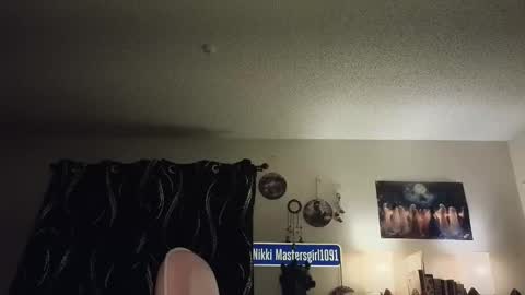 Nikki Mastersgirl1091 online show from November 22, 2025, 12:53 am