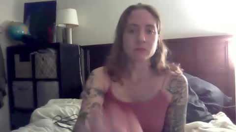 Snapshot of nikkinyxcams chatting on December 18, 2025, 11:27 am Nikki Nyx online show from December 18, 2025, 11:27 am