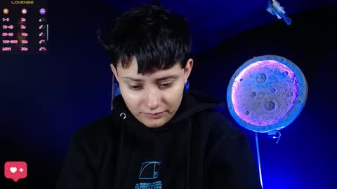 Snapshot of nikky_tomboy444 chatting on March 26, 2026, 1:17 pm Nikky online show from March 26, 2026, 1:17 pm