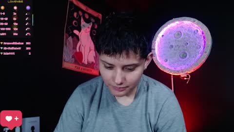 Snapshot of nikky_tomboy444 chatting on April 10, 2026, 5:50 pm Nikky online show from April 10, 2026, 5:50 pm