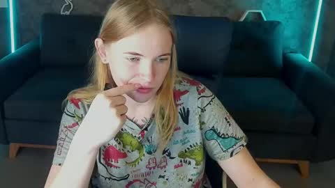 Snapshot of nikkyreyyy chatting on May 22, 2026, 5:47 am nikkyreyyy online show from May 22, 2026, 5:47 am