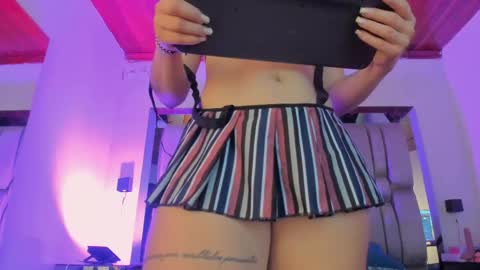 Snapshot of nikkysmiith chatting on May 29, 2026, 11:30 am online show from May 29, 2026, 11:30 am