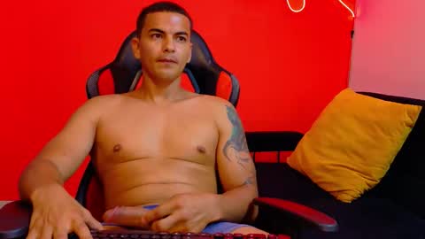 Niko online show from November 20, 2025, 7:46 pm