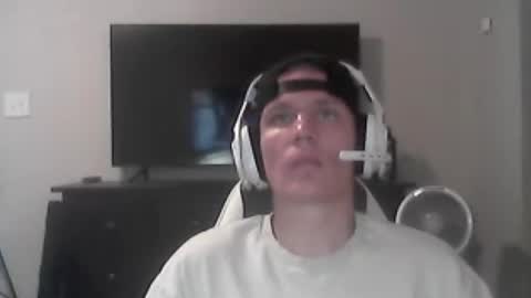 Snapshot of nikolai_russian_daddy chatting on July 17, 2026, 8:14 pm nikolai_russian_daddy online show from July 17, 2026, 8:14 pm