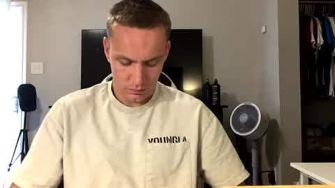 Snapshot of nikolai_russian_daddy chatting on July 30, 2026, 9:14 pm nikolai_russian_daddy online show from July 30, 2026, 9:14 pm