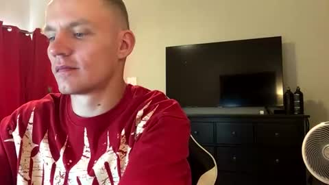 Snapshot of nikolai_russian_daddy chatting on August 1, 2026, 7:35 pm nikolai_russian_daddy online show from August 1, 2026, 7:35 pm