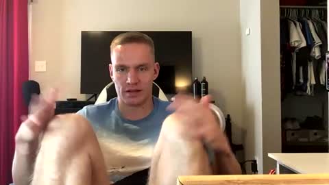 Snapshot of nikolai_russian_daddy chatting on August 3, 2026, 7:50 pm nikolai_russian_daddy online show from August 3, 2026, 7:50 pm